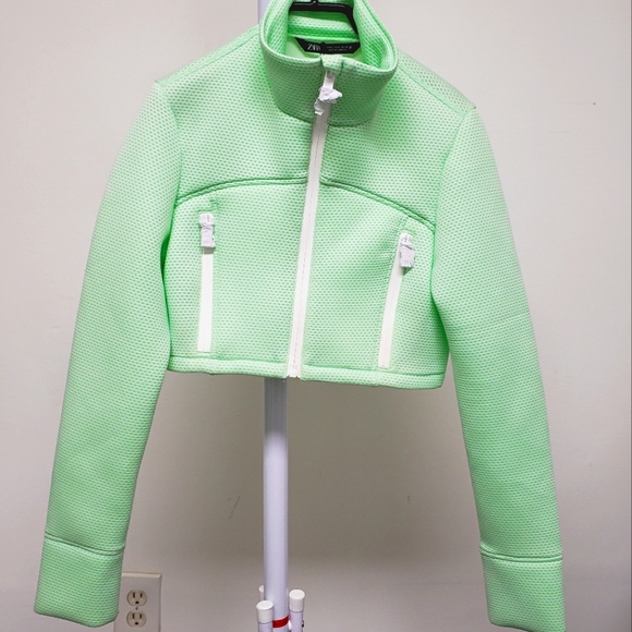 BRAND NEW ZARA JACKET - Picture 1 of 3